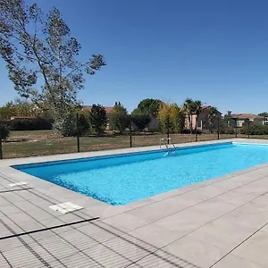 La Campagne Romantique - Avec Entree Autonome, Clim Neuve, Parking Prive & Sa Piscine ! - Appartement